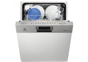 Съдомиялна Electrolux