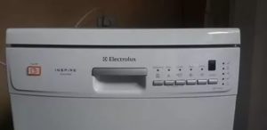 Кодове за грешки в съдомиялната машина Electrolux