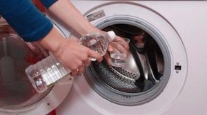 почистване на пералня с оцет