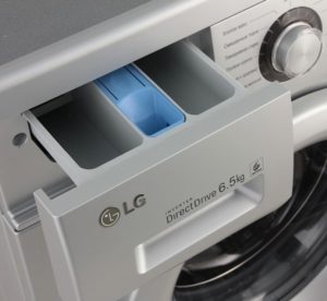 LG F12B8WD8 тава
