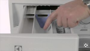 Electrolux EWS 1277 FDW тава за прах
