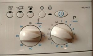 Контролен панел Indesit WIUN 105