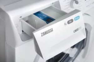 Тава Zanussi ZWSG7101V