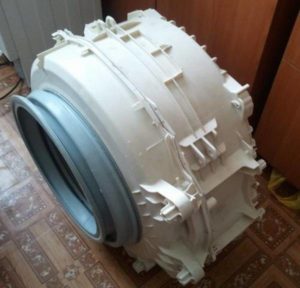 Skidanje bubnja Indesit perilice rublja