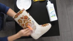 почистване на валенки