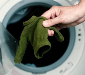 Как да изперете нещо, така че да се свие?