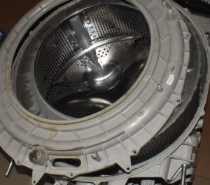 Как да разглобите барабана на пералня Beko?