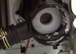 Почистване на помпата на пералня Bosch