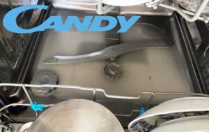 Съдомиялната на Candy не източва