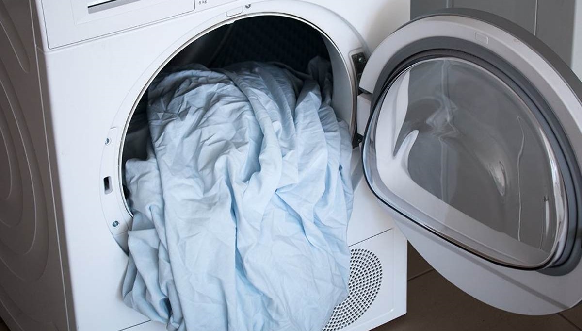 много пране в сушилнята